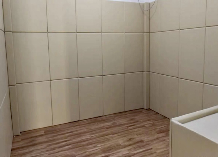 防撞軟包阻燃?jí)Π迨杰洶Ч劝踩葦?shù)怎么樣，不知道進(jìn)來(lái)看看吧